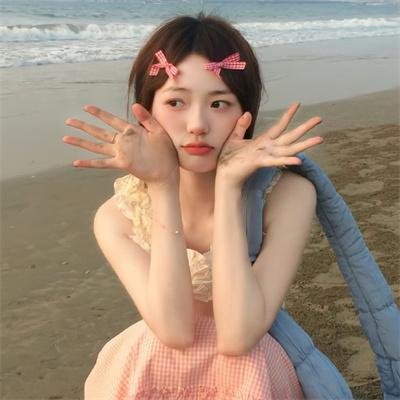 双子镇海报